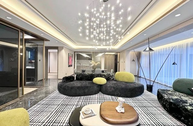 中车共享城锦苑4室2厅167.02㎡330万二手房图片