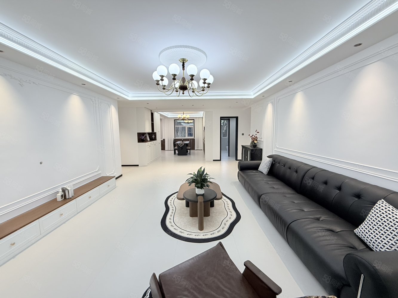 文豪世家3室2厅2卫166㎡南北108万