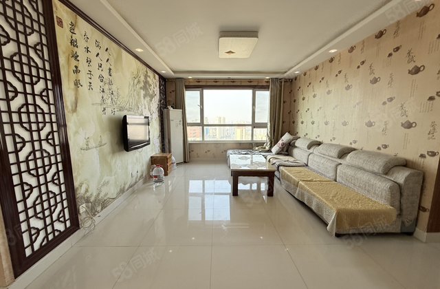 昌润莲城！东昌壹号院！边户！三室两厅两卫！全明户型！价格好谈