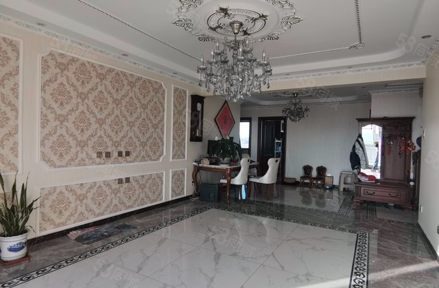 中卫世纪城3室2厅140.47㎡270万二手房图片