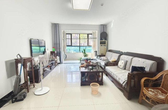 改善 四室三卫 中央帝景 人民公园  带车位储 总高15楼