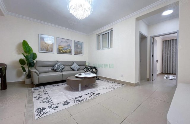 急售文轩实验，88平43万，精装三室，拎包入住，送家具。