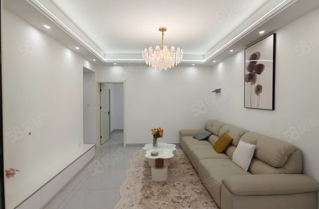 人和佲都3室2厅82㎡48.2万二手房图片