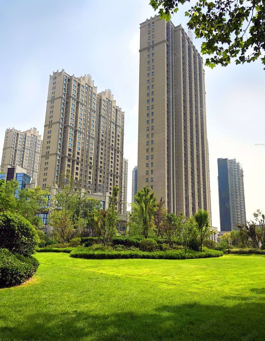 优选好房康博公馆128平南北通透三室145万带储藏间