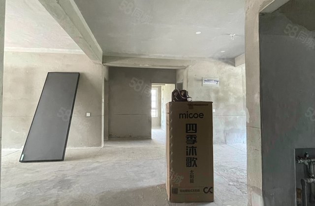 史丹利滨河壹号4室2厅142㎡96万二手房图片