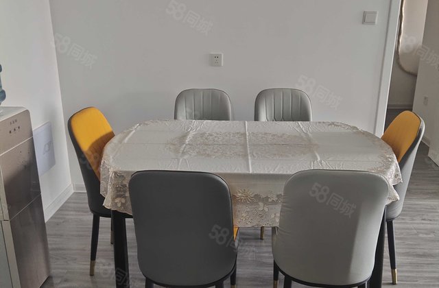 世家花园2室2厅93.8㎡50万二手房图片