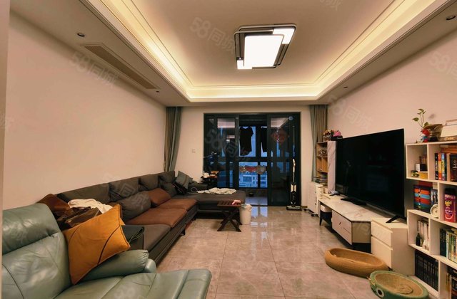 世茂中南璀璨云堤4室2厅129㎡225万二手房图片