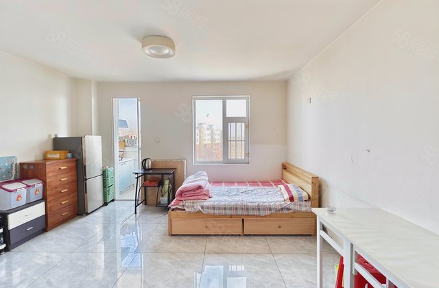 美景天城B区1室1厅35.68㎡8.7万二手房图片