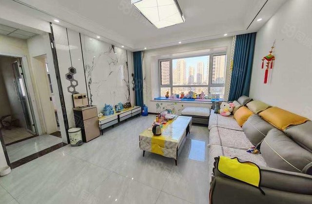 商品房东边户 带车位送储 松桂大街 新一中 外国语 翰林天悦