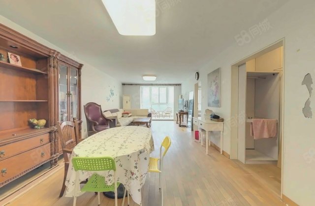 西山枫林(一二区)3室1厅125.41㎡500万二手房图片