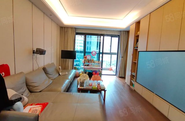 万象华府(二期)4室2厅112.35㎡388万二手房图片