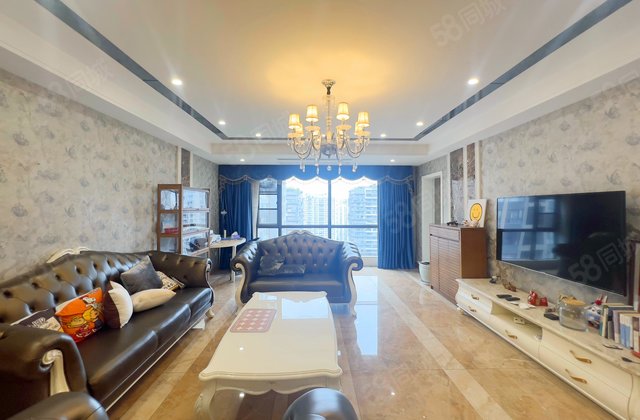 四海逸家蓝钻4室2厅88.3㎡350万二手房图片