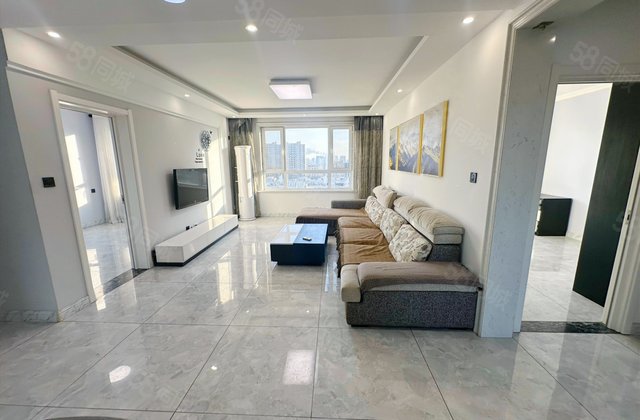 中海寰宇天下红郡3室2厅109.28㎡67.8万二手房图片