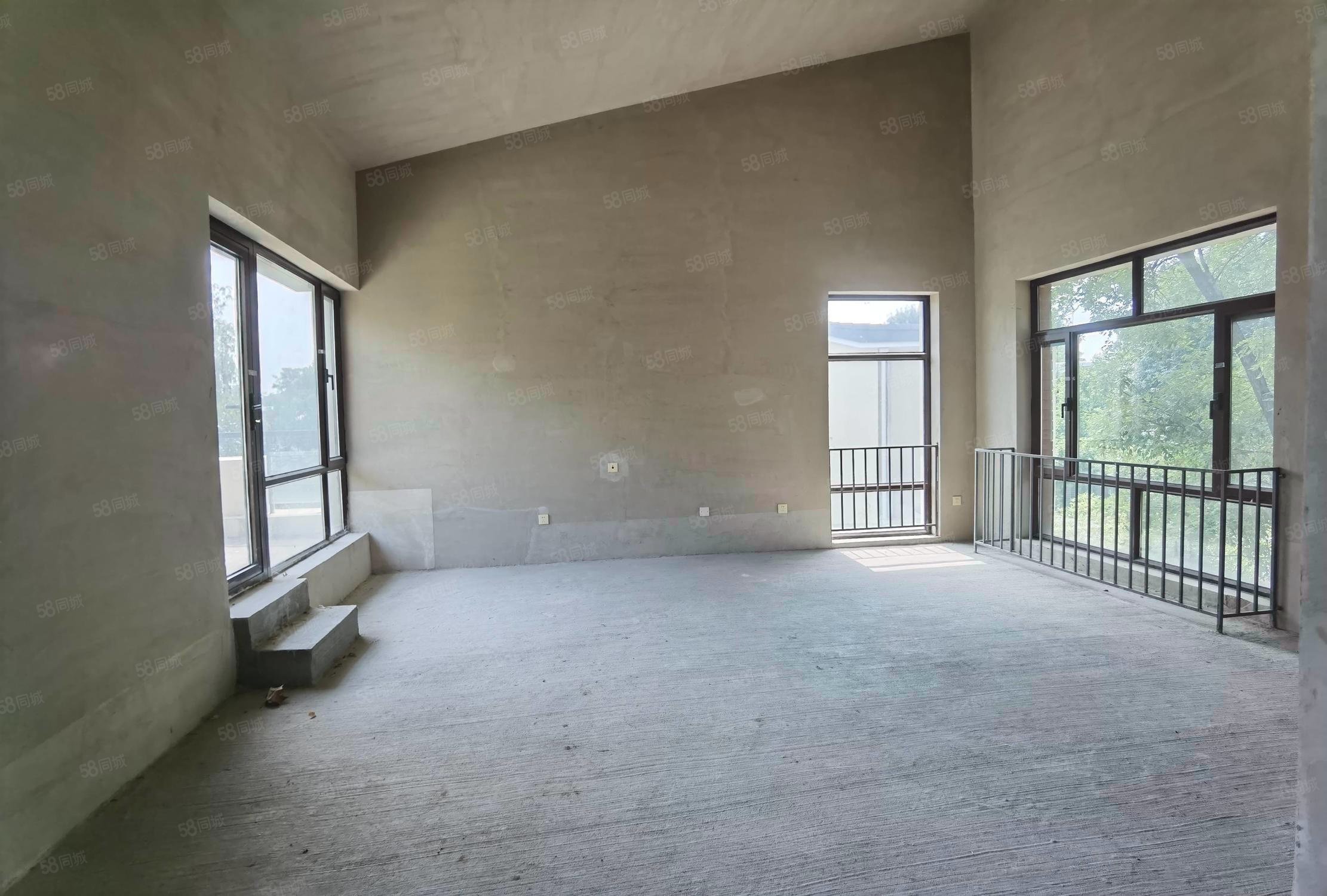 雁棲半島5室3廳4衛(wèi)471㎡南北3850萬