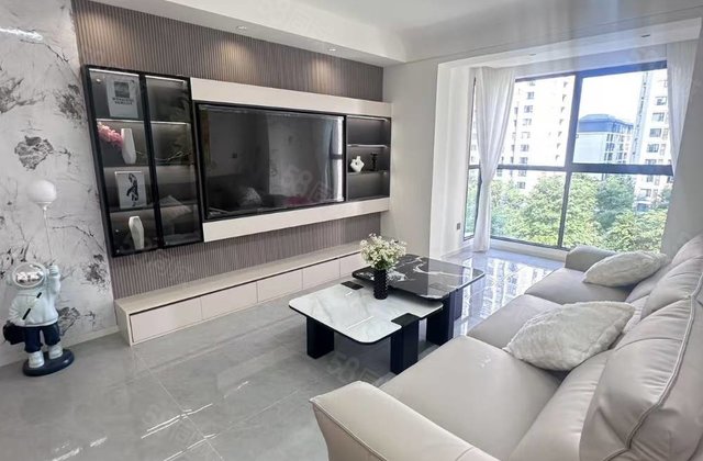 江天樾3室2厅108㎡56.8万二手房图片