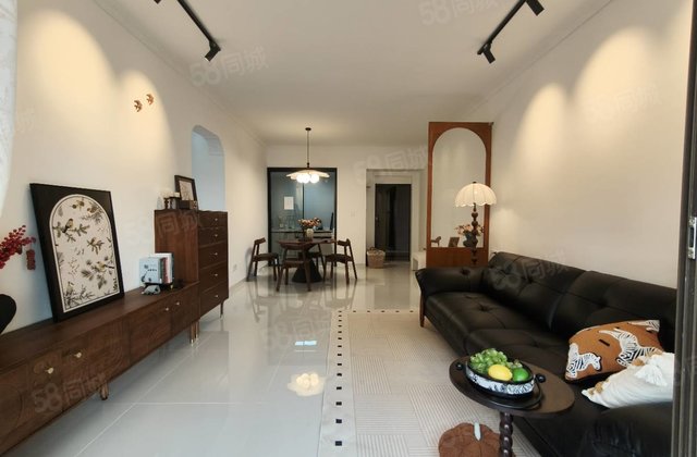 奥园公园壹号3室2厅104㎡53.8万二手房图片