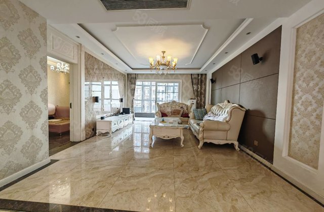 警韵之家2区4室2厅178㎡142万二手房图片