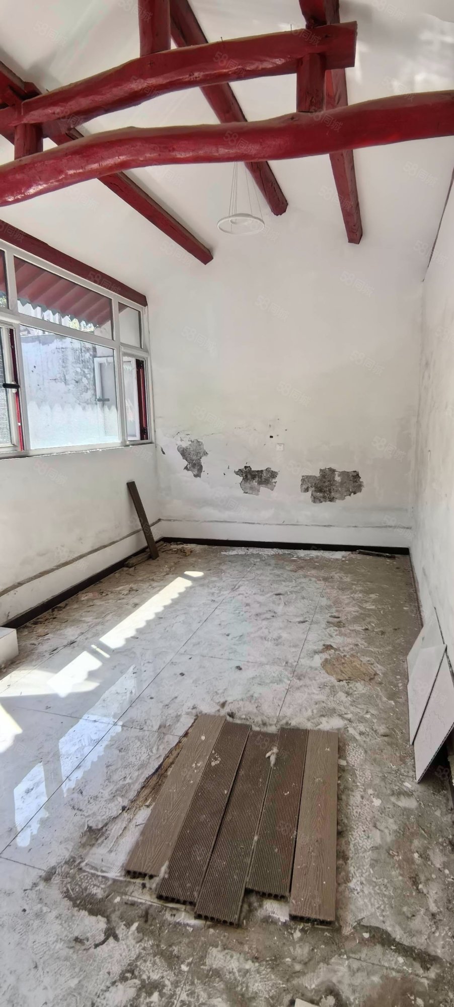 辛寺胡同小區(qū)2室1廳0衛(wèi)28㎡南北310萬