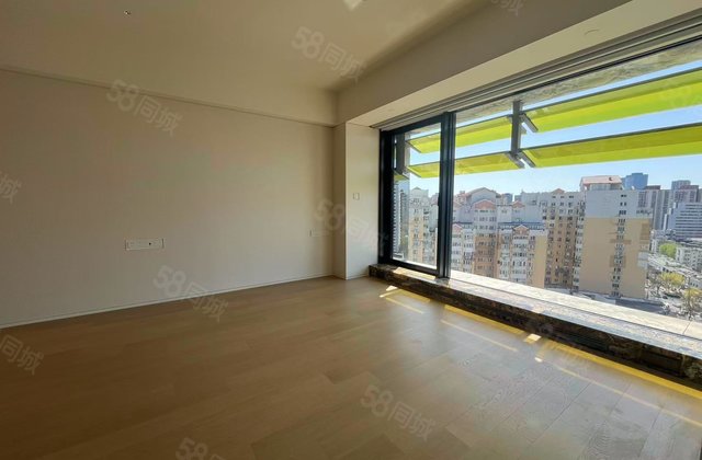 万科大都会NAVA1室2厅120㎡466万二手房图片