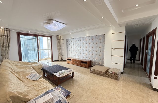 东昌湖边 观景房 西安交大 12层洋房 精装未住 带车位储