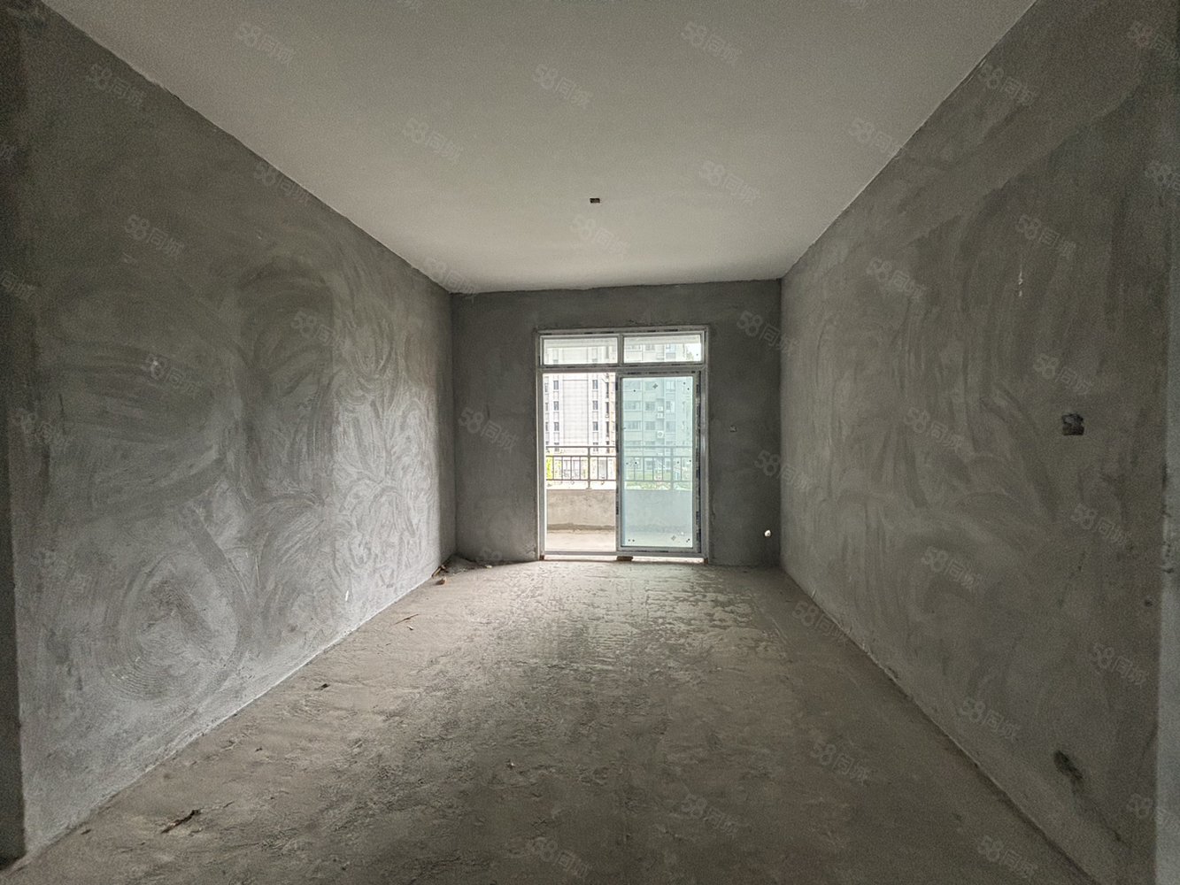 常隆花园3室2厅1卫100.4㎡南北47.5万