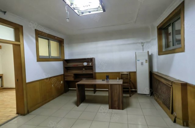 东昌总校 亚大小区一楼三室两厅保证真实 市政府家属院 顺河城