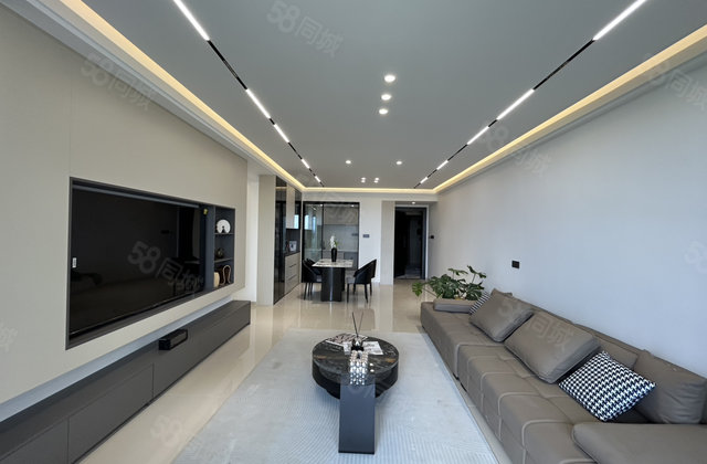 恒大悦珑湾4室2厅110㎡47万二手房图片