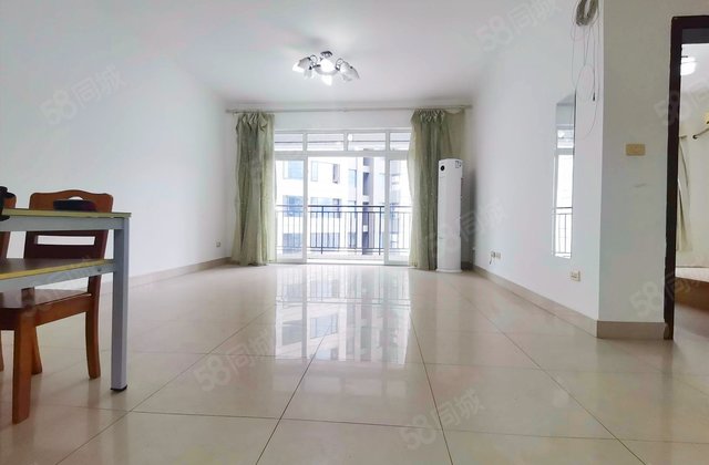 重大花园3室2厅118㎡127万二手房图片