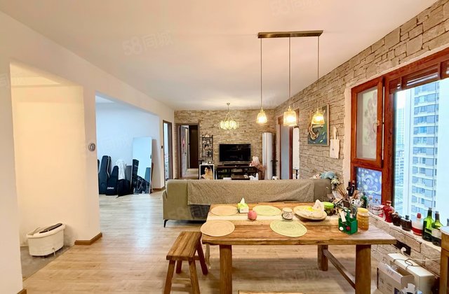 合能枫丹铂麓一期3室2厅91㎡156万二手房图片