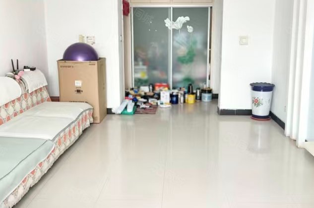 向阳北院3室2厅150.6㎡65万二手房图片