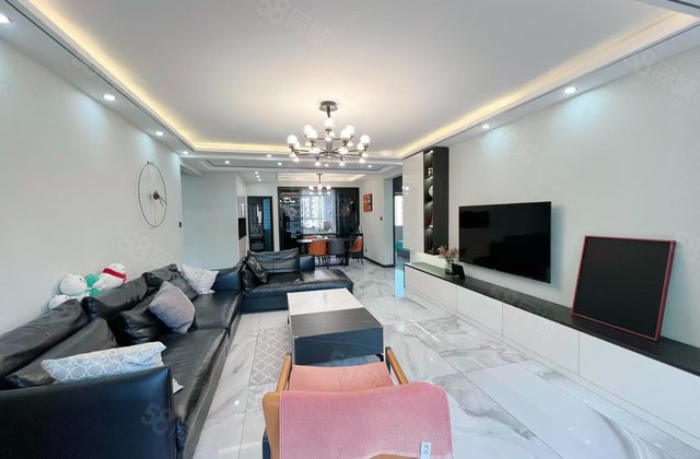 金山壹号3室2厅138.55㎡135万二手房图片