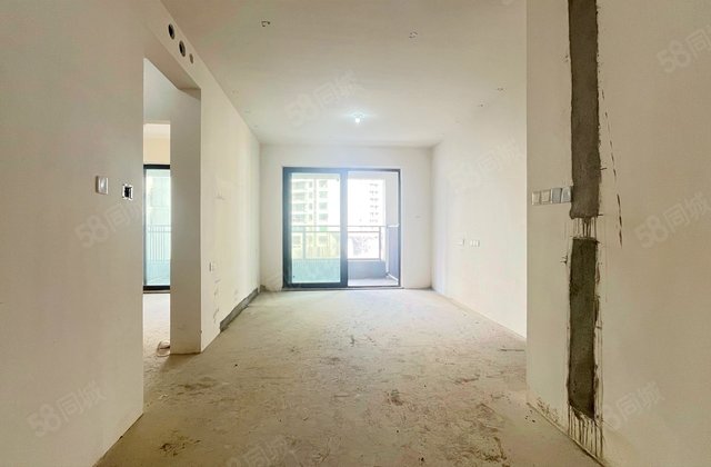 奥园锦官芳华二期3室2厅99.69㎡129万二手房图片