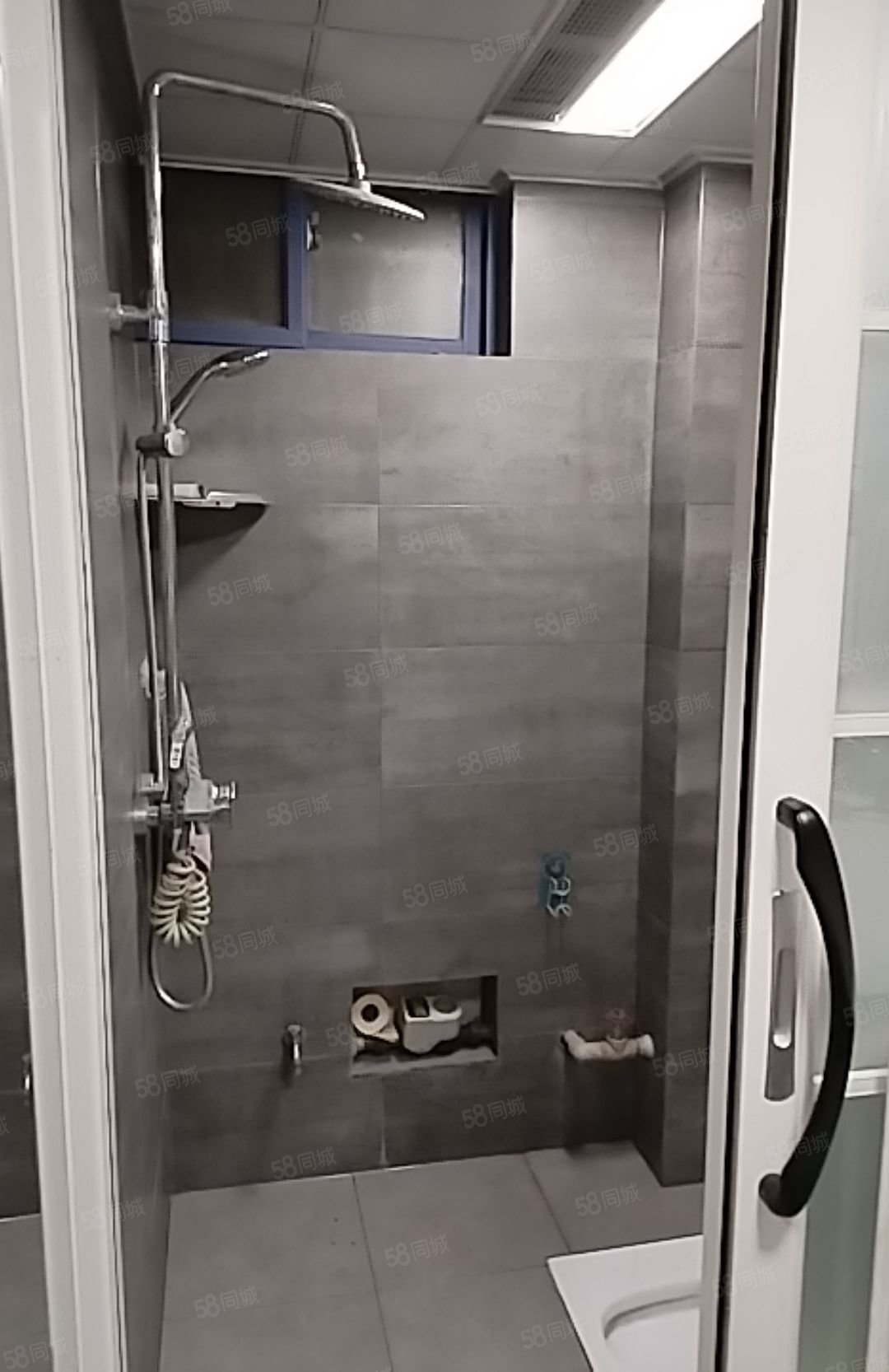 东方明珠城市花园3室2厅2卫89.62㎡东北89万