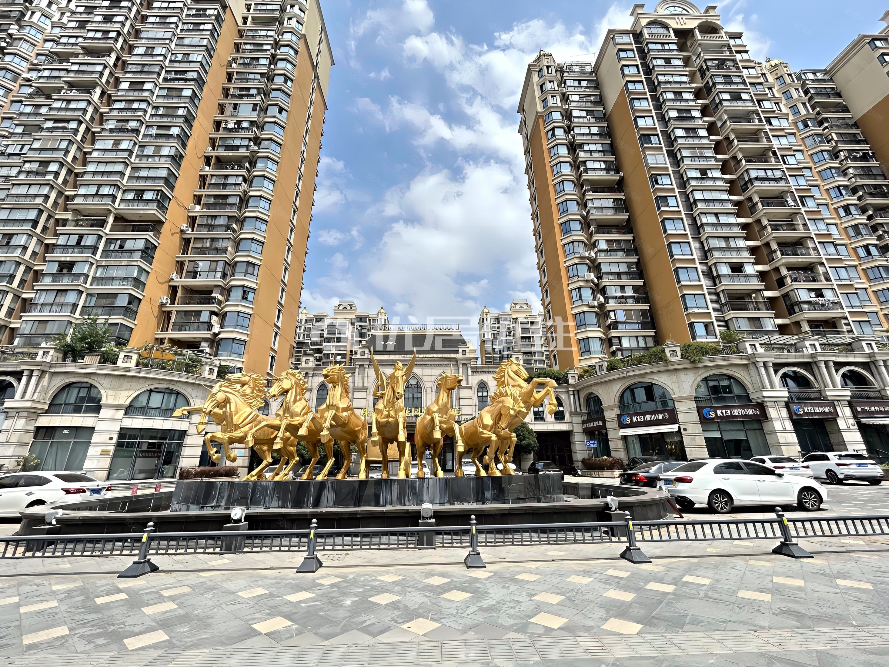 珠江御景花园4室2厅2卫186.66㎡南北415万