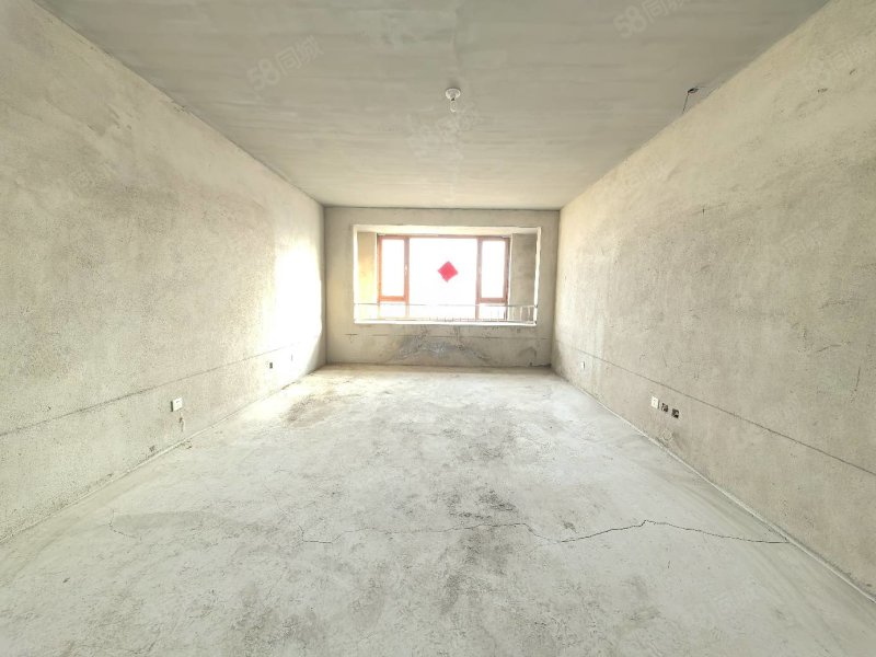 融城樾府3室2厅2卫140㎡南北130万