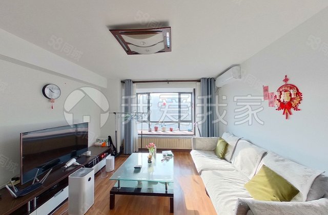 品阁小区3室1厅105.9㎡898万二手房图片