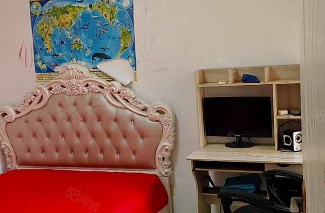 九州国际 精装送车位（临近单元门），送储藏室，免大税诚心出售