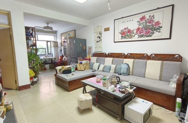 商业配套成熟 交通便捷 医疗配套成熟 南北通透 正规商品房