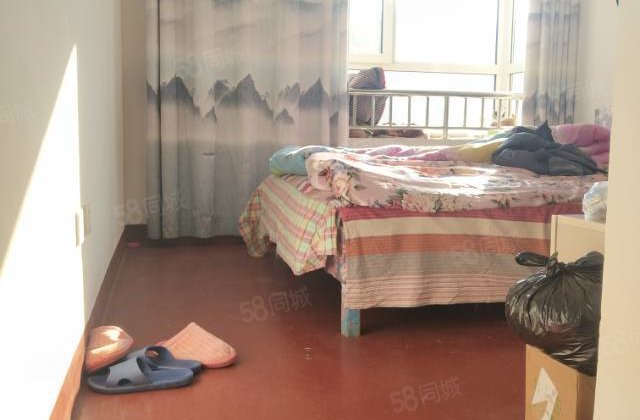 文轩  一中   外国语  新东方龙湾南北通透带储藏室