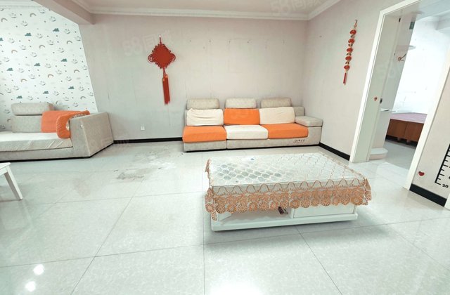 四合上院3室2厅95㎡25万二手房图片