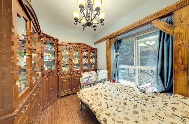 五洲花园4室2厅185.16㎡388万二手房图片