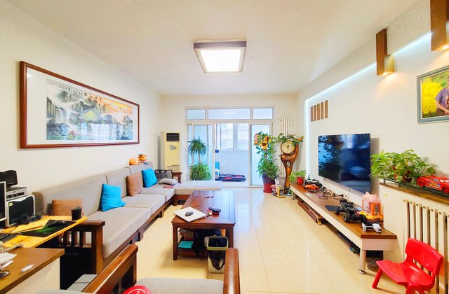 财富星苑3室2厅136.03㎡149万二手房图片