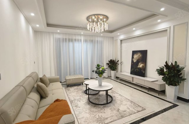 坤泰中央名门3室2厅137㎡69.8万二手房图片