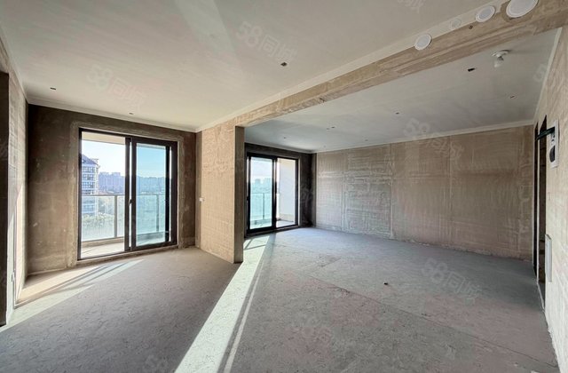 三里风荷府3室2厅133㎡245万二手房图片