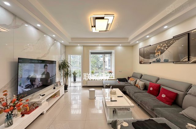 棠湖泊林小镇3室2厅126.27㎡118万二手房图片