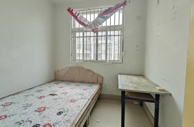 前期4万，文轩和实验，民生凤凰城，中医院，二技附近望湖花园