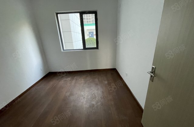 二中南邻！儒辰辰悦！四叶草户型！新房未住！