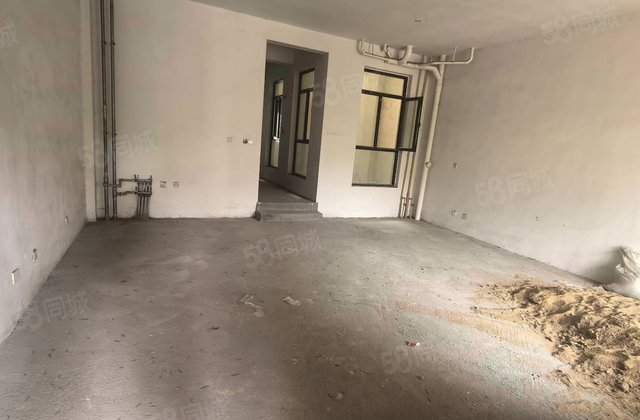 荣盛塞纳荣府(别墅)5室3厅375㎡228万二手房图片