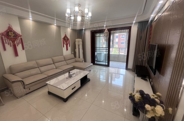 御润好家 4室2厅 精装修 满二 带车位储藏室免大税随时看房