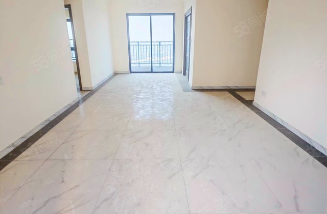 碧桂园翡翠山4室2厅127.94㎡72万二手房图片